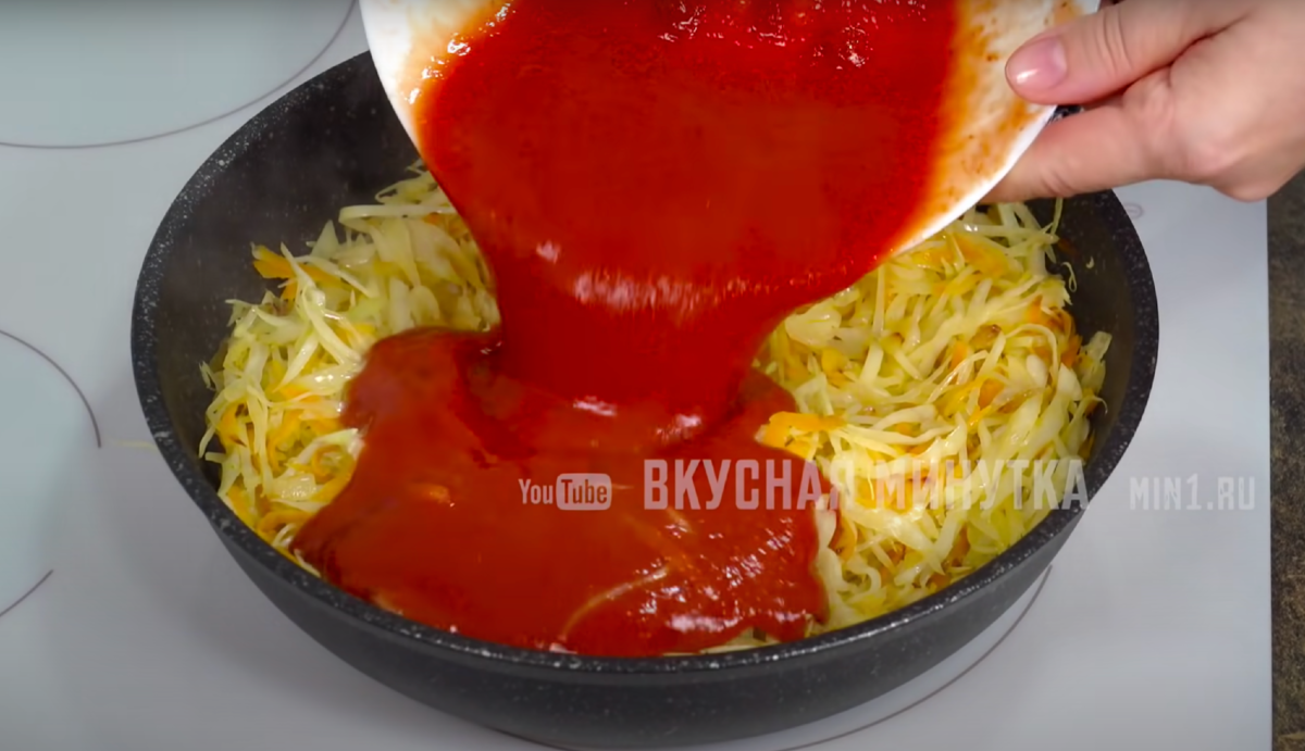 Когда мне хочется особенно вкусной тушеной капусты, готовлю ее, как ...