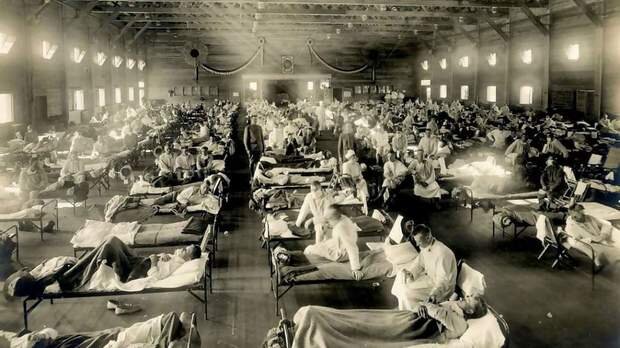 США стремились оставить ужасы пандемии 1918 года в прошлом. Национальный музей здравоохранения и медицины США/Wikimedia Commons