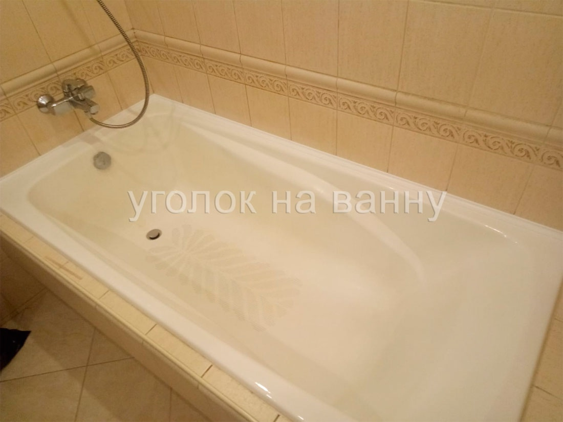 После: установлен акриловый уголок СП17, он перекрывает зазоры шириной до 20 мм.