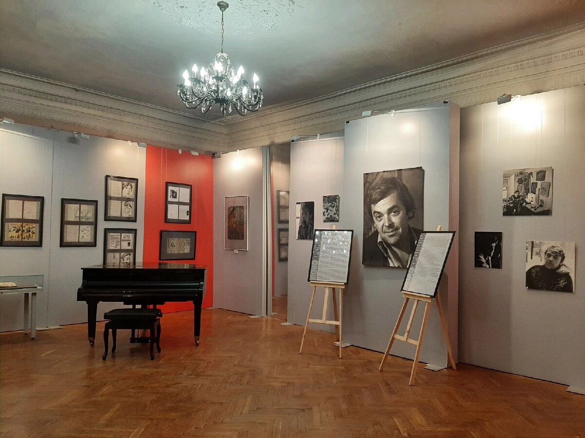 «Монохроники» Юрия Коваля 