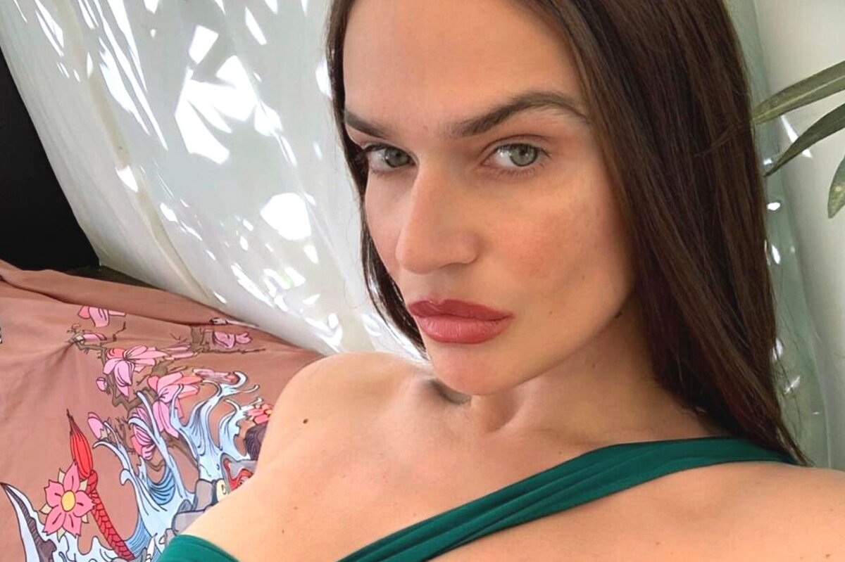     «Я уменьшила грудь на два размера»: Алена Водонаева перенесла пластическую операцию за миллион рублей