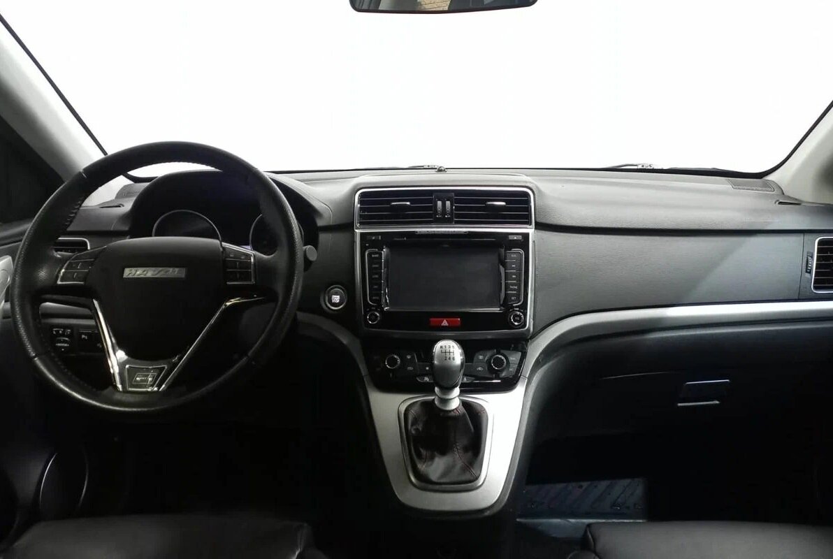 Интерьер модели.