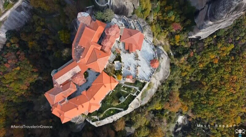     Видео: Метеоры Греции с высоты и почему монахи уходили в горы