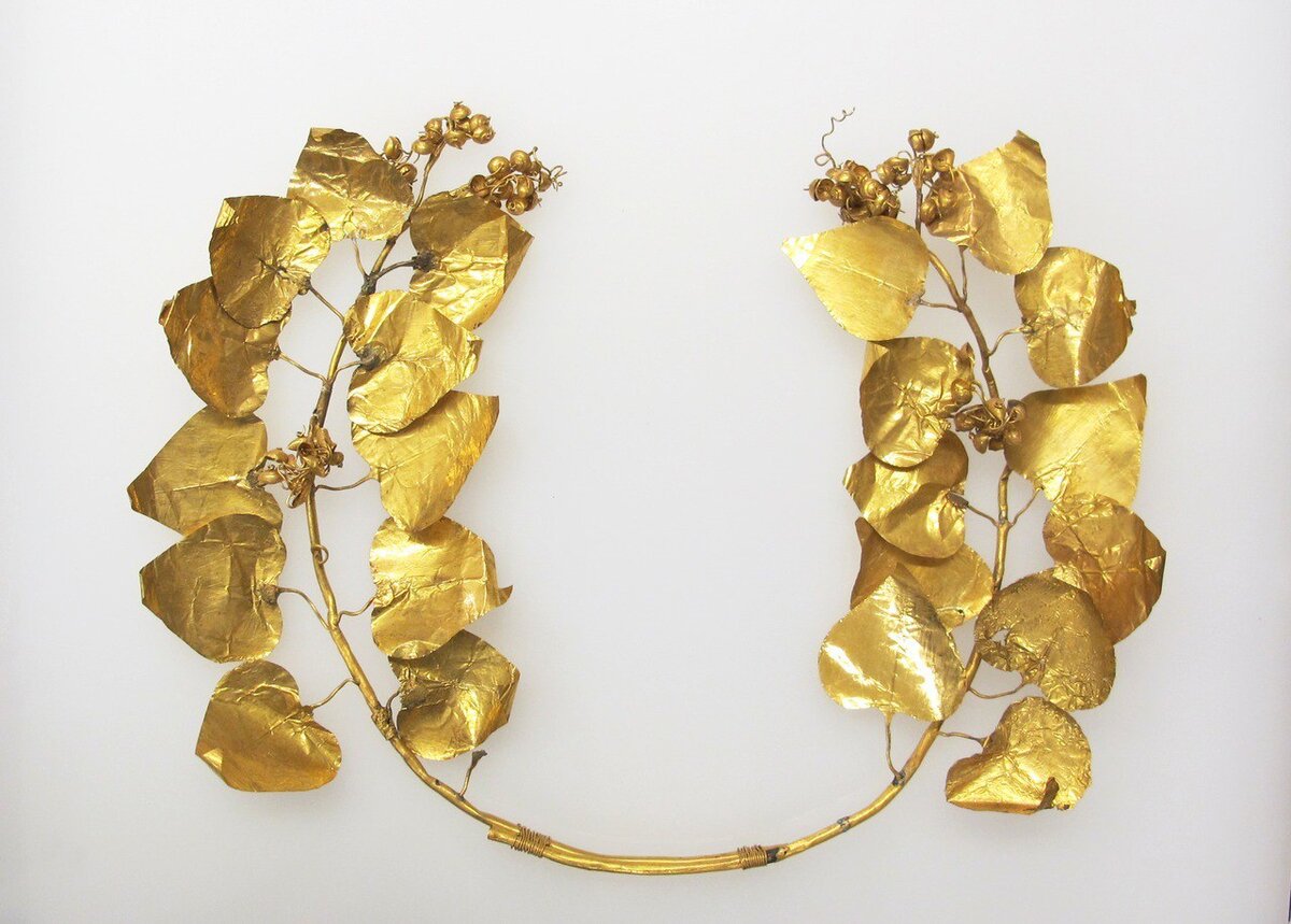 12 невероятных золотых украшений древности на зависть современным ювелирам