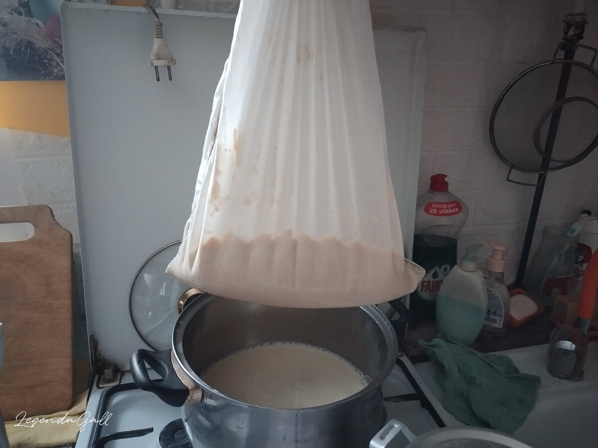 Вот такая конструкция придумалась на ходу.. 