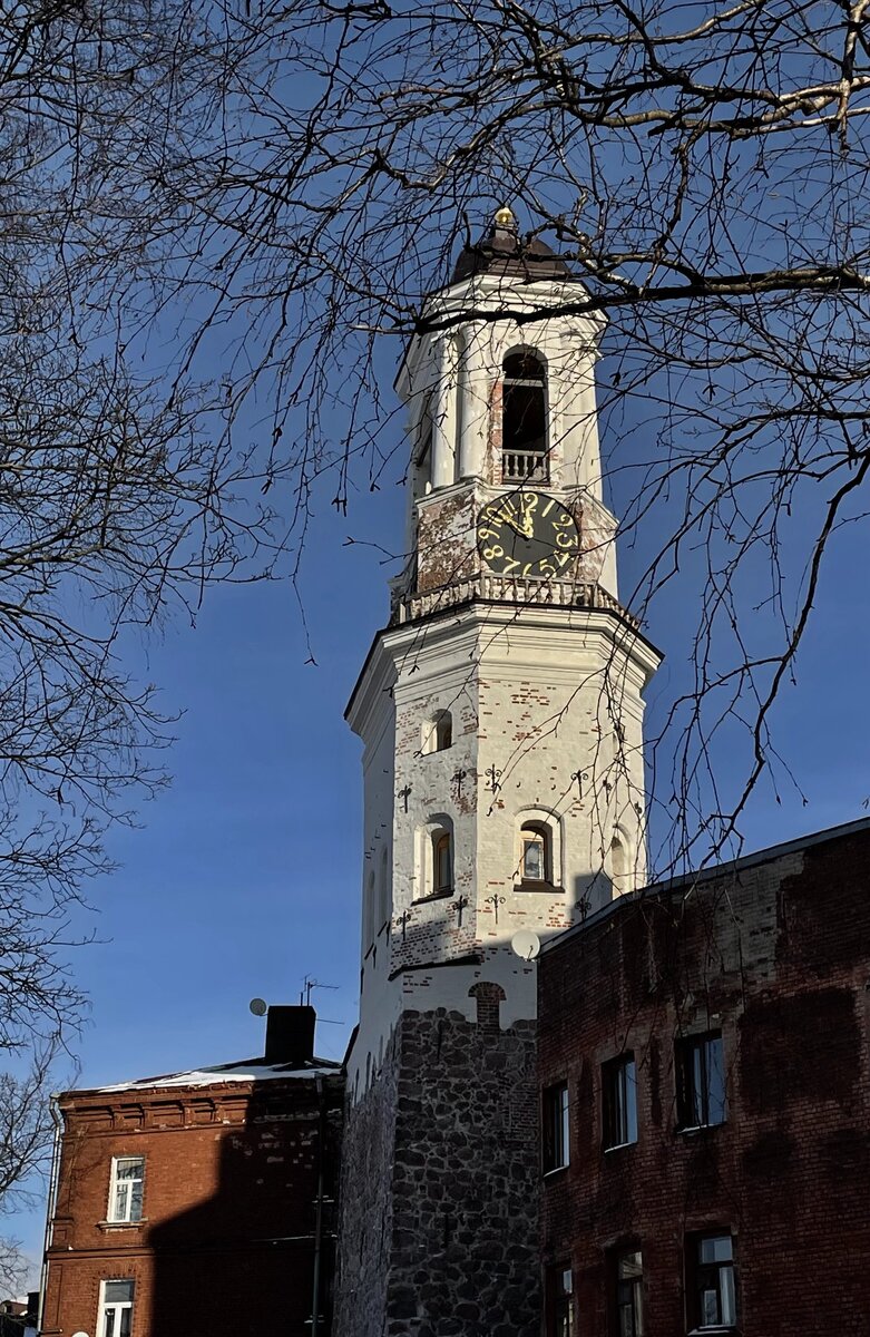 Часовая башня.