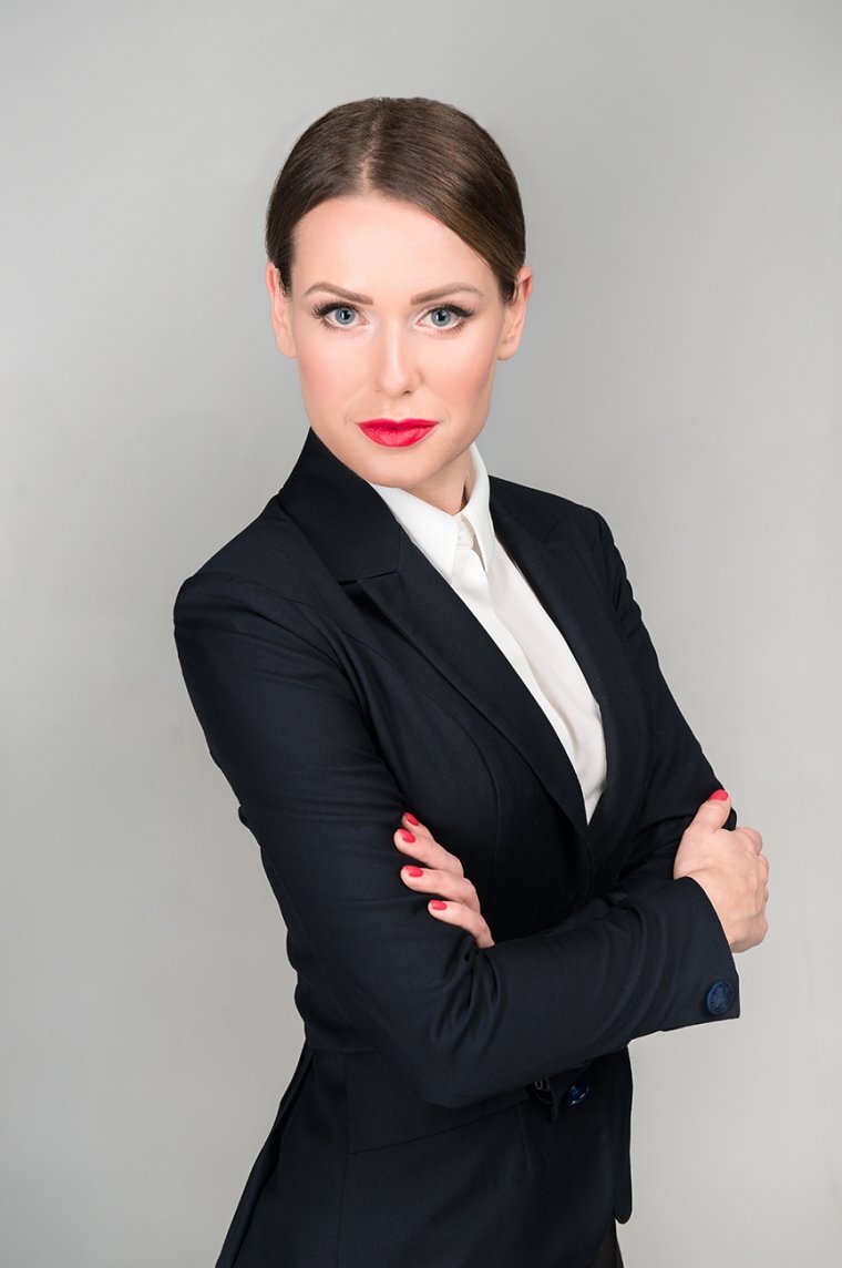 Если вы меняли работу, то вы понимаете, что ситуация поиска работы, еще то испытание для человека.-8