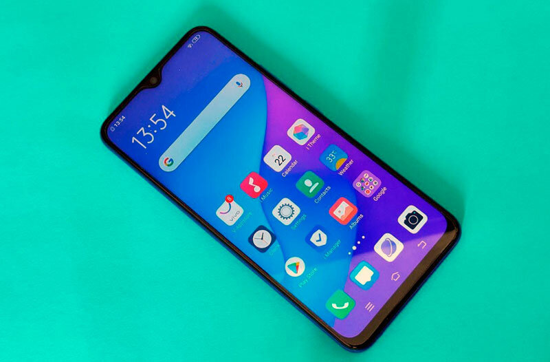 Samsung a20 2019. Яркий смартфон. Смартфоны 2020. Vivo u20. Huawei p20 mate.