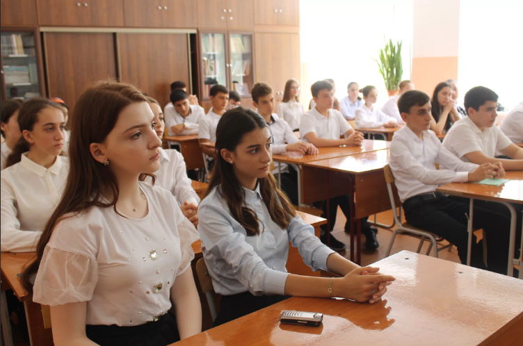 Сегодня в школах Дагестана преподают на 14 языках (изображение взято из открытых источников)