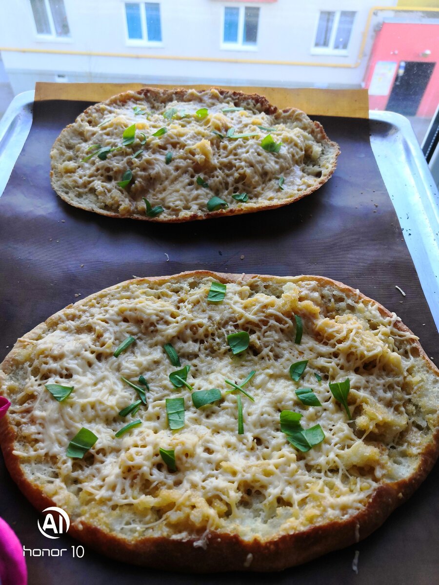 Хлеб с чесноком и сыром 🍞