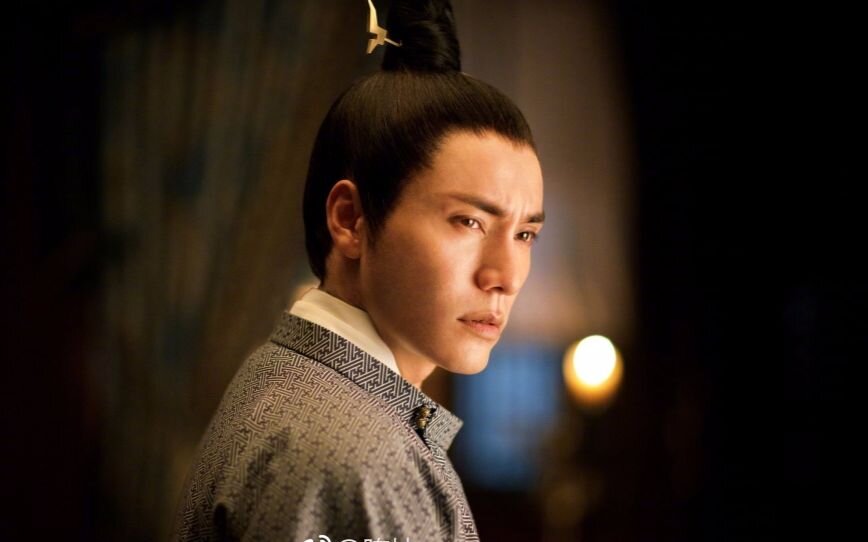 Кадр из дорамы "Восхождение фениксов", открытый источник ЯндексКартинки