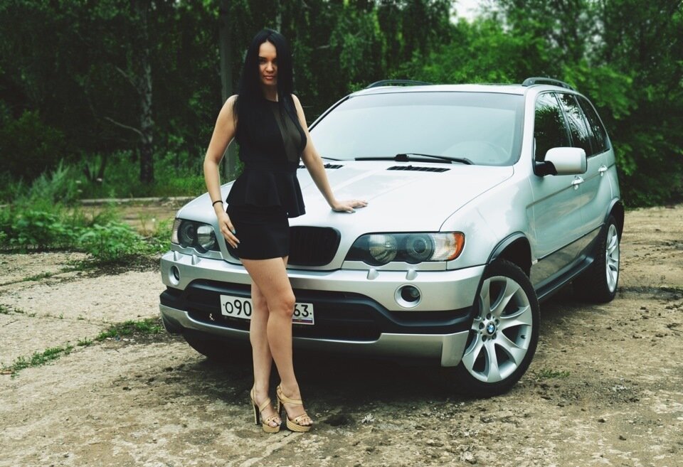 Русская красотка и Немецкий жеребец - мечта многих.