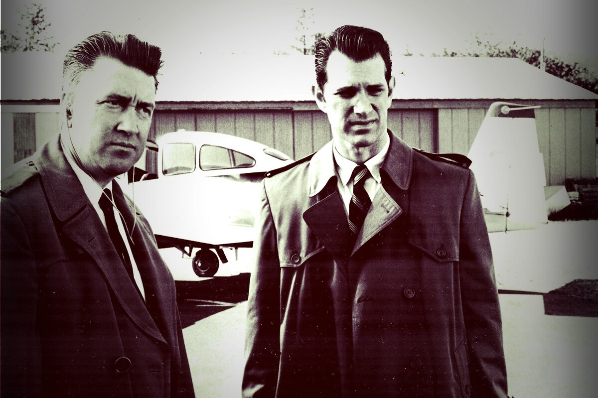 Дэвид Линч и Крис Айзек во время съемок фильма  «Твин Пикс»