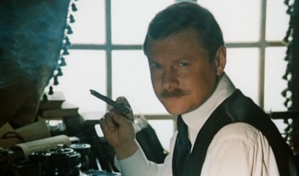 Кадр из фильма "Приключения Шерлока Холмса и доктора Ватсона: Двадцатый век начинается" 1986 год. Режиссёр Игорь Масленников