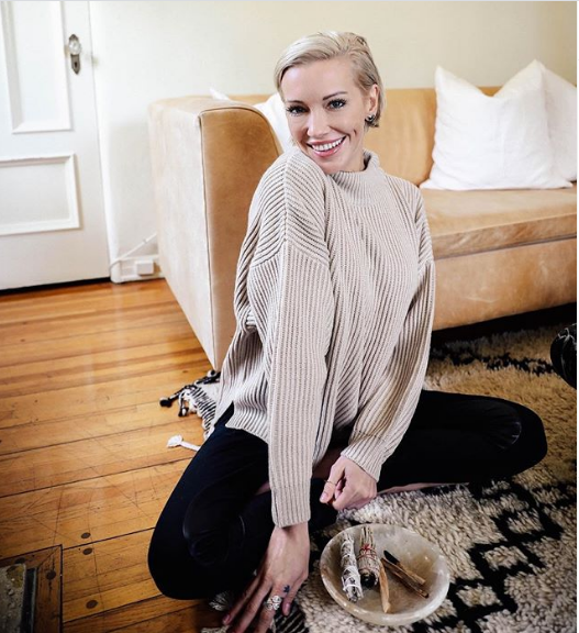 Сейчас актриса заметно сменила имидж