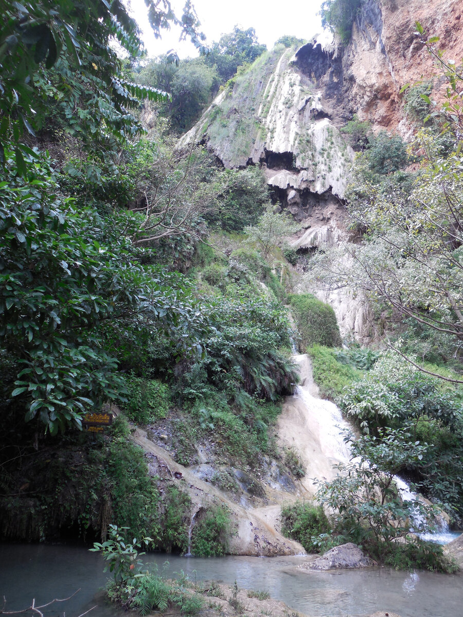 Этот водопад седьмой, последний. Дойти до него очень сложно. А дальше туристам нельзя, запретная зона