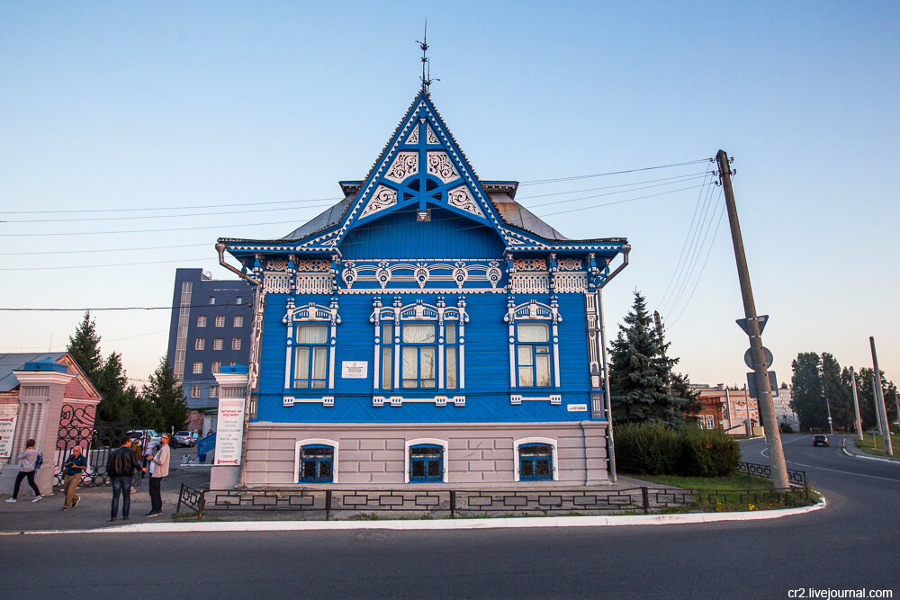 "Дом с привидением". Особняк городского главы Чернухина, ныне Выставочный зал - филиал Сызранского краеведческого музея. Сырзань, Самарская область 