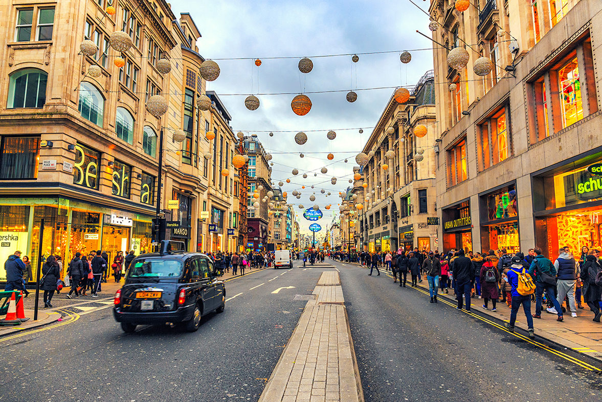 Street information. Улица Оксфорд-стрит. Оксфорд улица в Лондоне. Oxford Street в Лондоне. Ок Форт стрит в Лондоне.