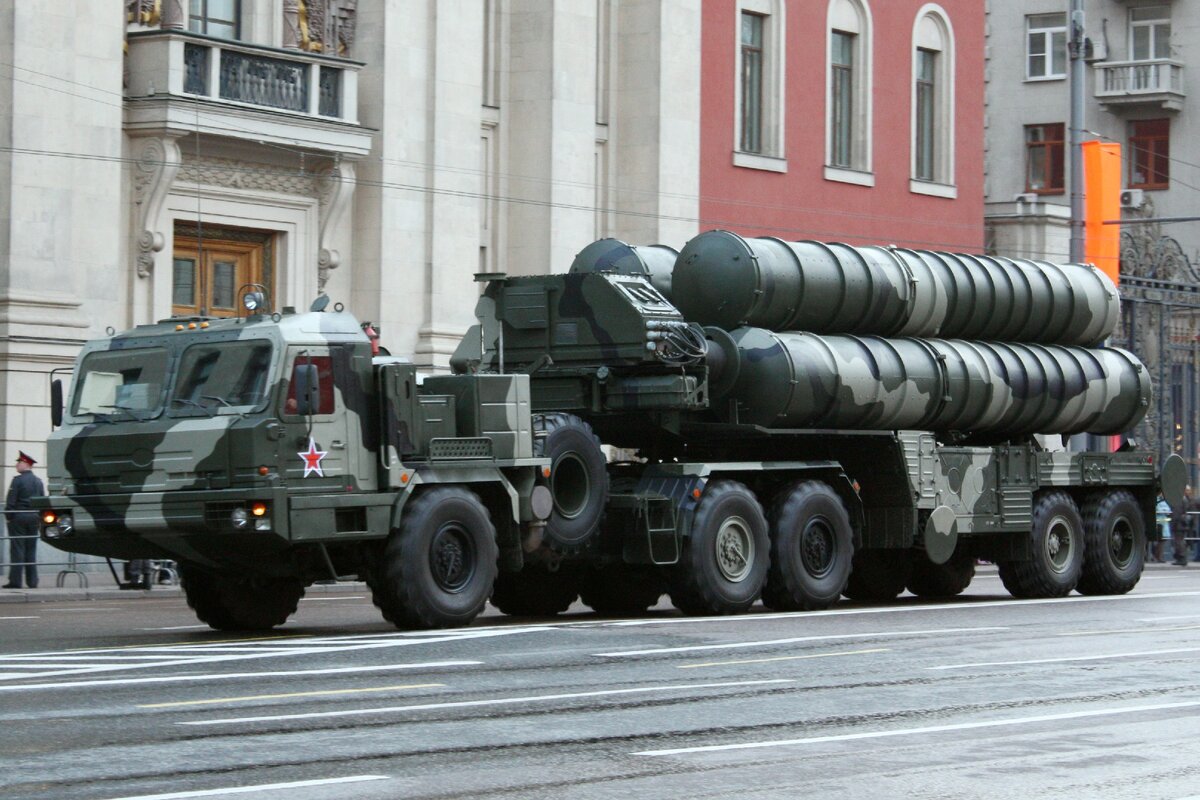 С-400- репетиция парада в честь Победы в Великой отечественной войне