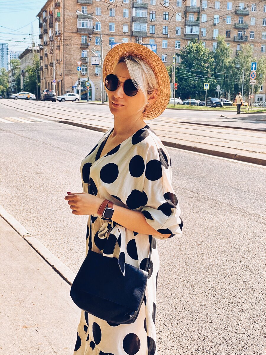 Ева Кац, писатель-диверсант, CЕО рекламного агентства, спикер TEDx.