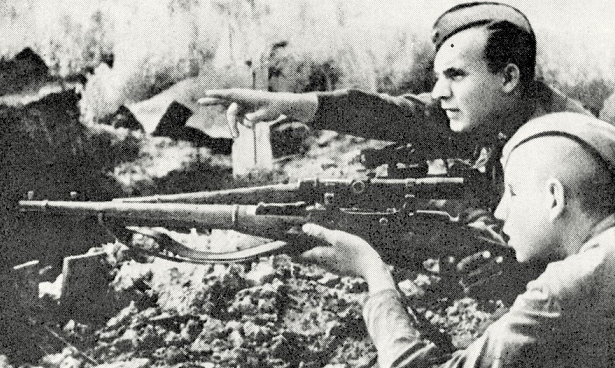 Снайпер Николаев с учеником Виноградовым 1942 г.  
