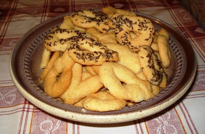 Всем любителям сыра посвящается. Соленое сырное печенье с тмином.