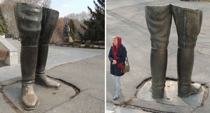 Это все, что осталось от снесенного в 1979 году памятника первому шаху династии Пехлеви