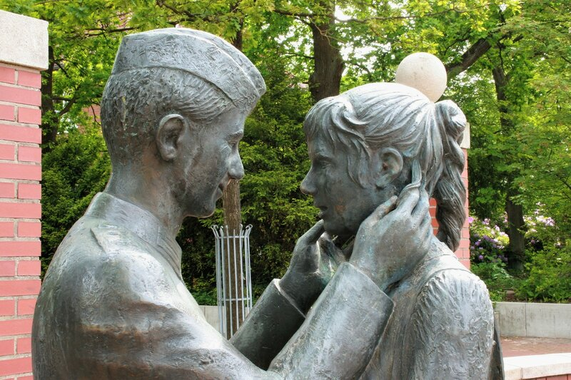 Памятник "Лили Марлен", Мунстер, Нижняя Саксония, Германия (фото из открытых источников)