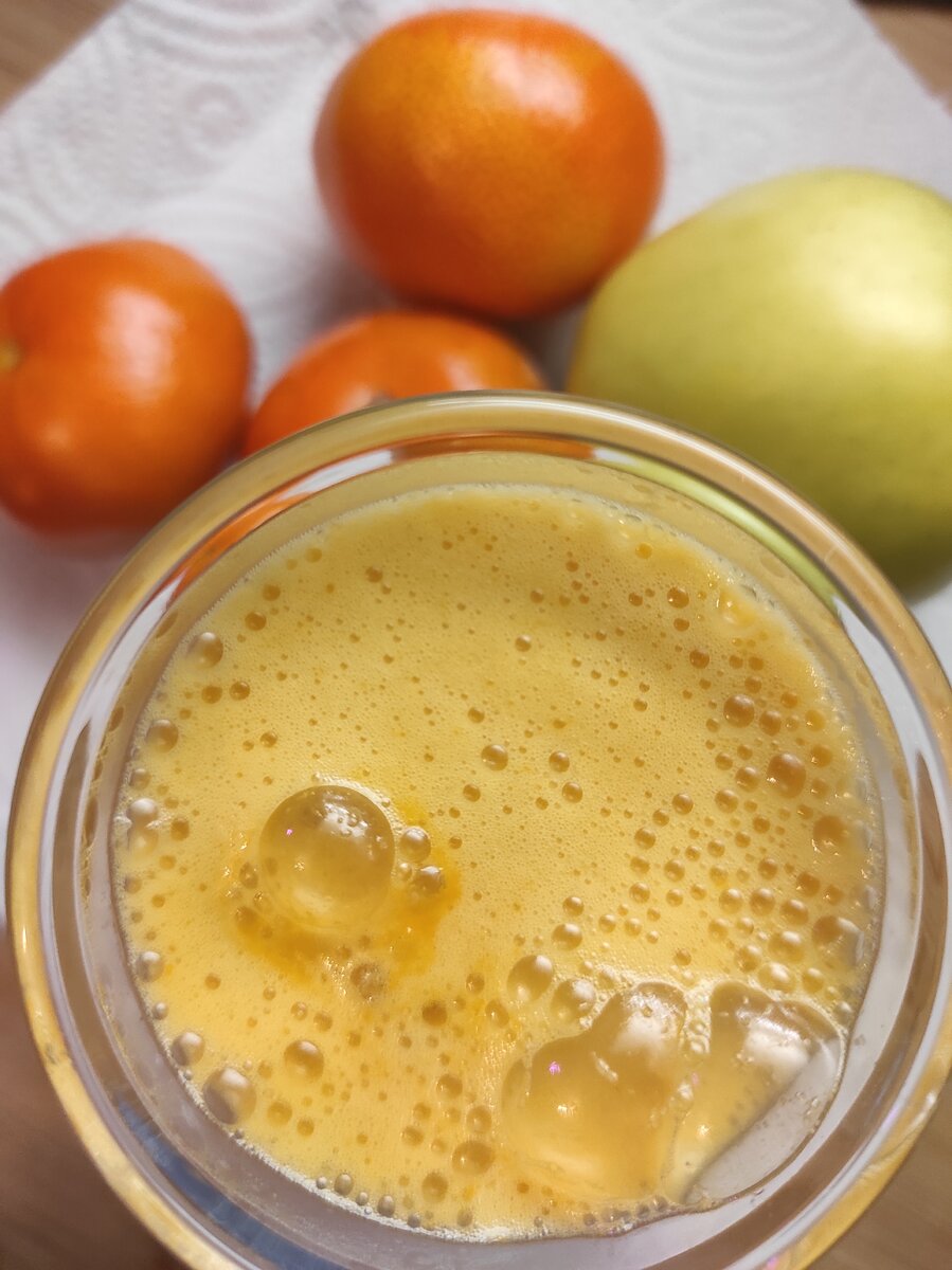 яблочно-мандариновый сок