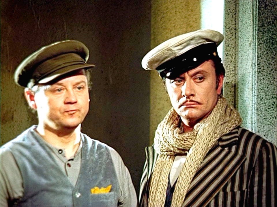 Кадр из фильма "12 стульев"