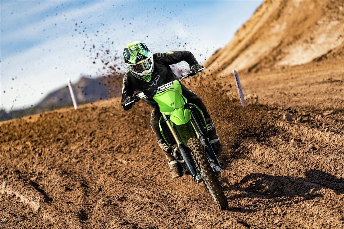 Мотоцикл Кавасаки KX450