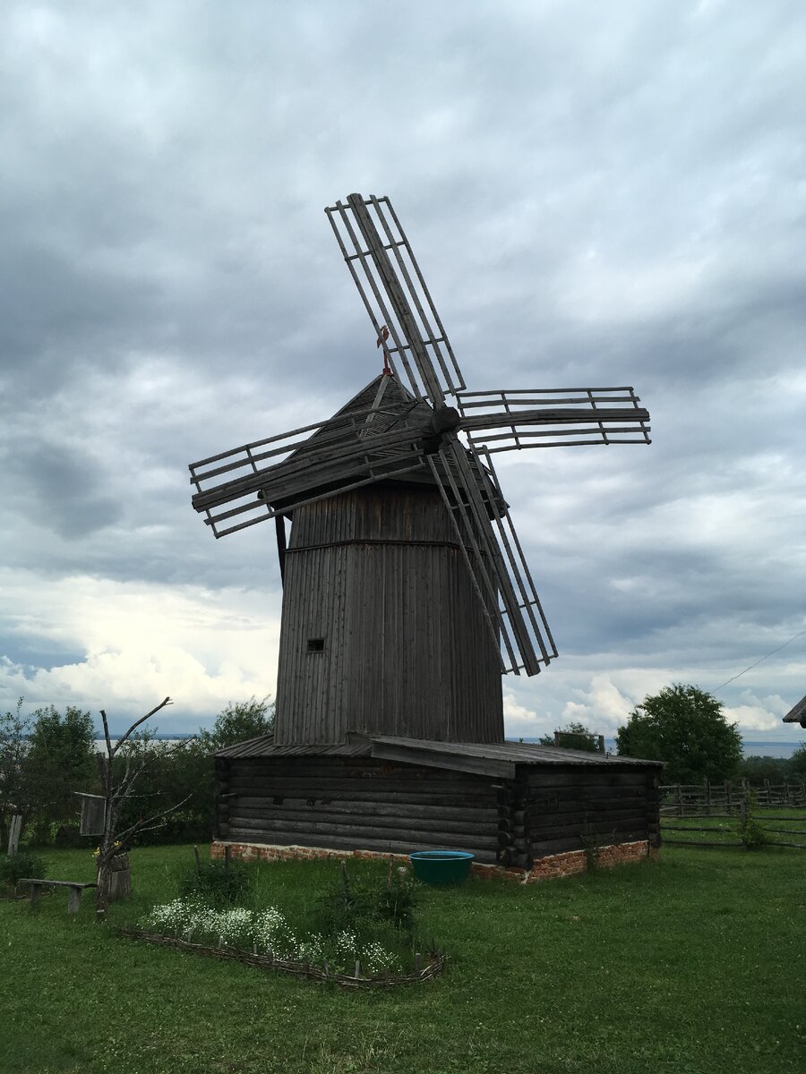 Вдоль по матушке-по-Волге (продолжение, Козьмодемьянск)