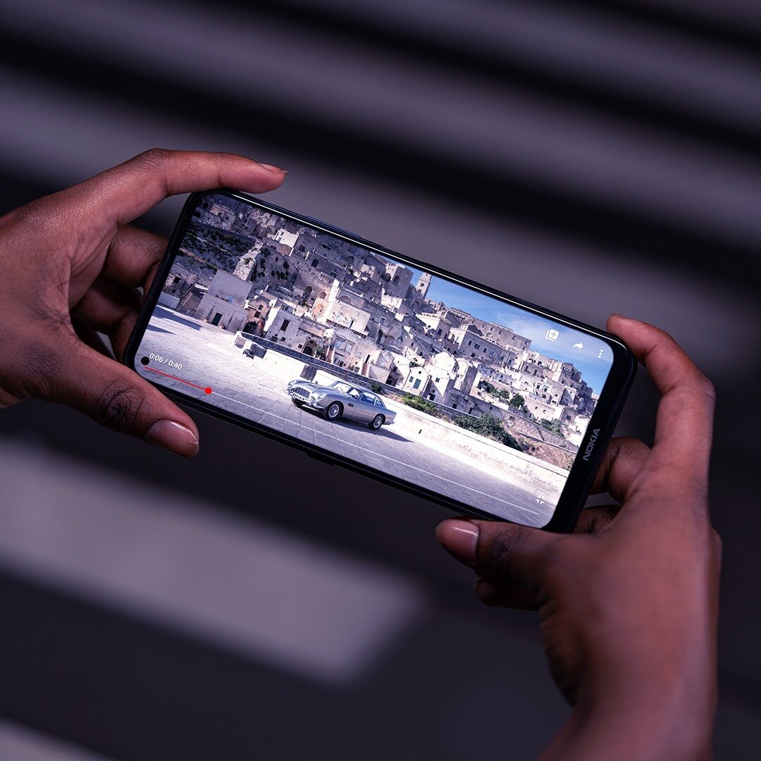 Смартфоны Nokia подойдут и для работы, и для развлечения. С ним вы сможете переписываться в мессенджерах, играть и смотреть видео на YouTube