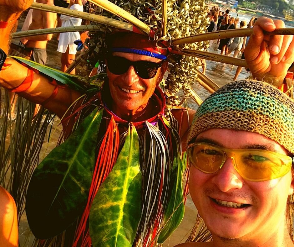 Карнавал фриков в Арамболе.