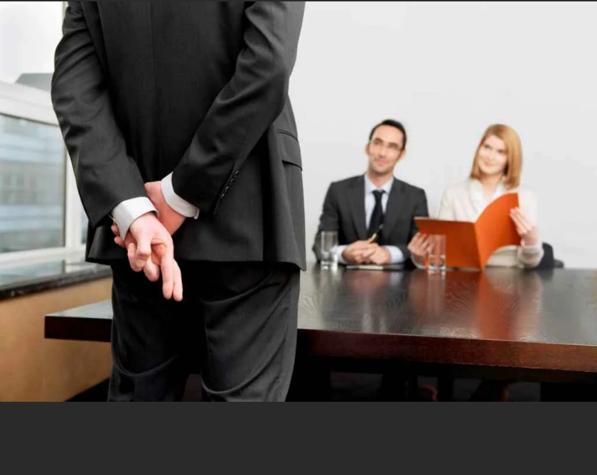 готовимся к собеседованию.   Очень важно подготовиться к собеседованию. Причем серьезно и основательно. Еще раз прочитать свое резюме, сопроводительное письмо, вспомнить и структурировать свой послужной список, активировать воспоминания и перипетии своего жизненного пути и т. д.  