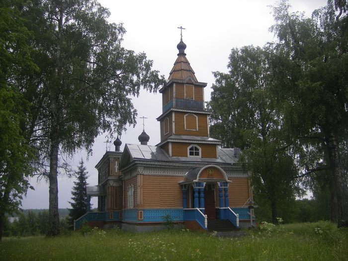Все строения в монастыре - деревянные.