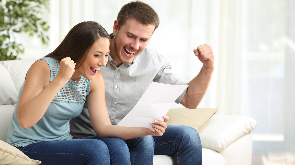 юрист и клиент. ипотека на третий лицо. поручитель в банке. погашение ипотеки многодетным семьям. ипотека.