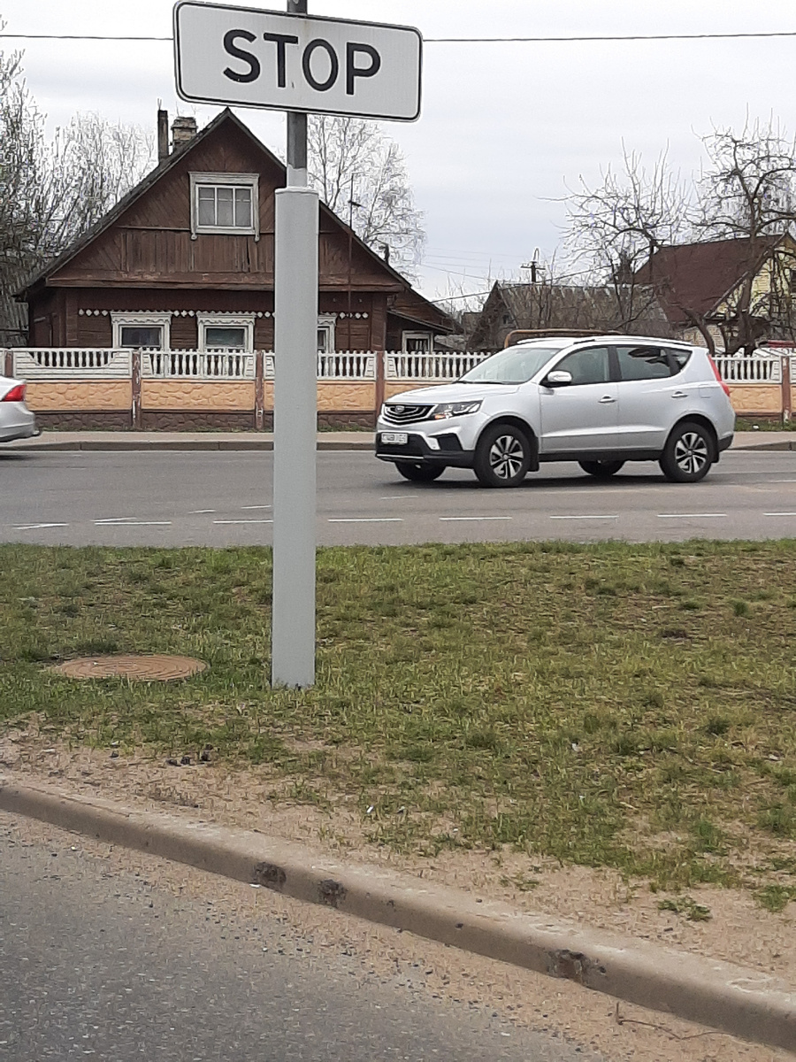 Люблю окна с наличниками! Бабушка в детстве рассказывала, какие мой прапрадед делал в своём доме