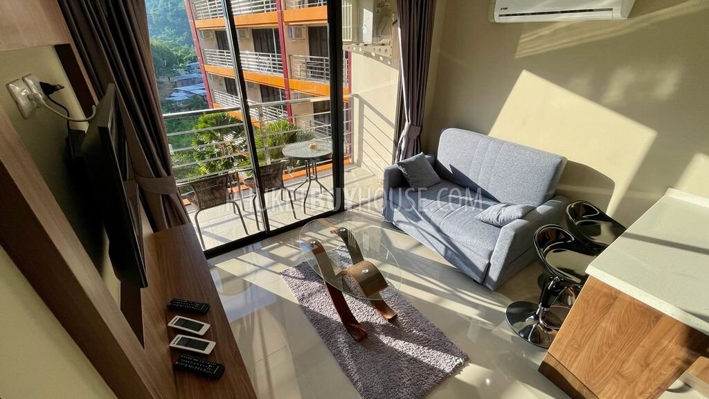 Доступные апартаменты с одной спальней в районе Най Харн