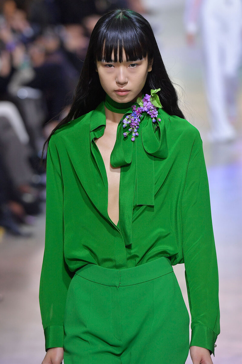    Elie Saab весна-лето 2023LEGION-MEDIA