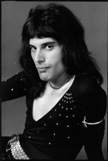 Мистер Фредди Меркьюри.