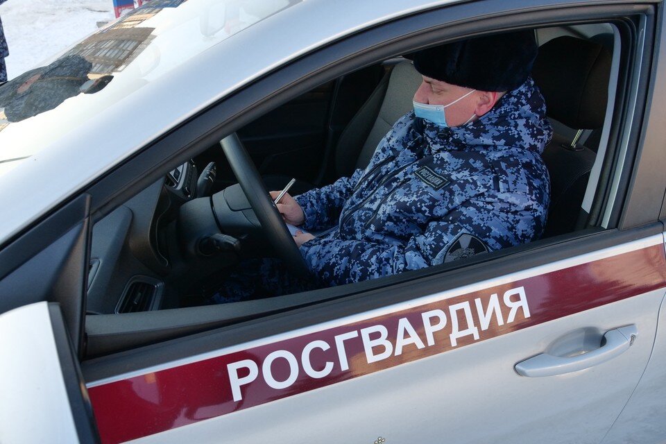     В документе поясняется, кто именно из сотрудников будет получать премию Светлана МАКОВЕЕВА