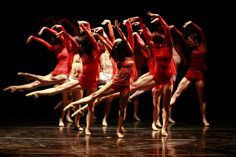 Современный танцевать. Современные танцы. Модерн танец. Современная хореография. Современная хореография танцы.