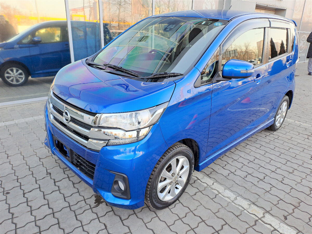 Кей-кар Nissan DAYZ