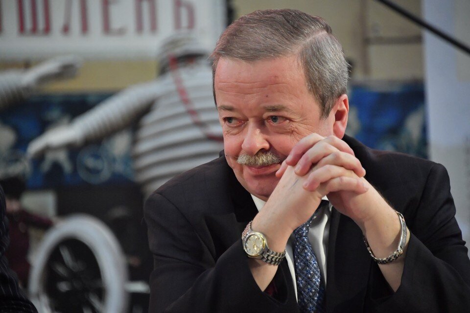     Профессор истфака МГУ Сергей Девятов Владимир ВЕЛЕНГУРИН