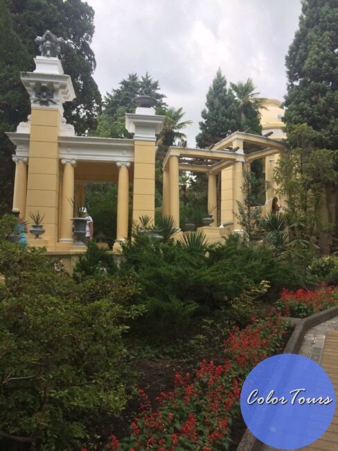 Вход в дендрарий Сочи, фото из личного архива