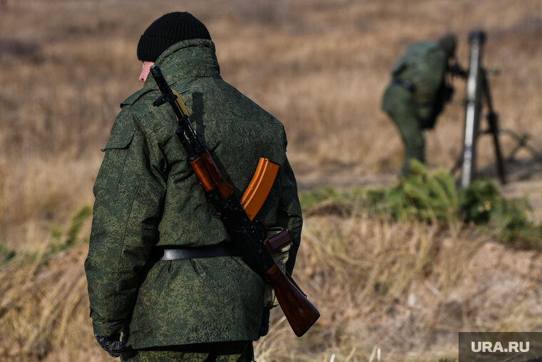    Бывшие военнослужащие ВСУ, пожелавшие стать добровольцами российской армии, пройдут переподготовку