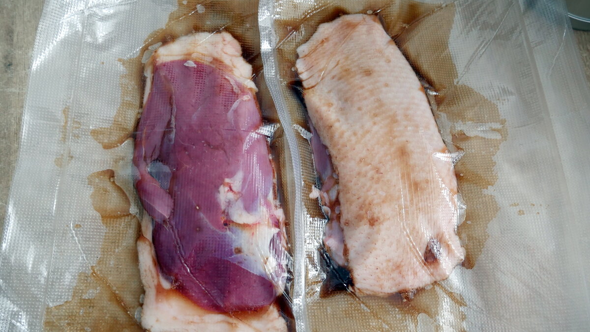 Четырех чайных ложек на одну грудку - вполне достаточно.