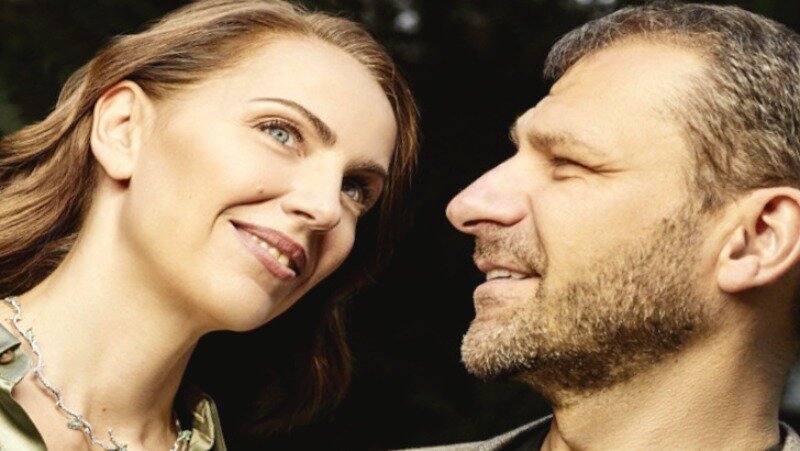 Миллионер Игорь Рыбаков с женой. Источник: www.marieclaire.ru