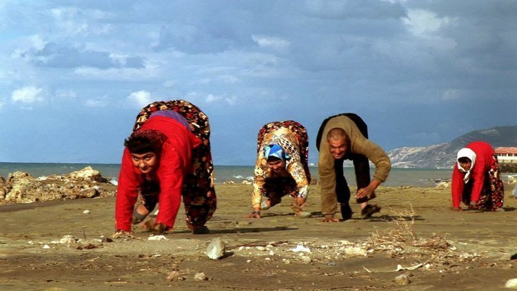      Семья Улас. Фото: BBC